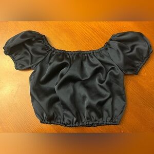 3/$20 Girls puff sleeve crop top satin navy 2T